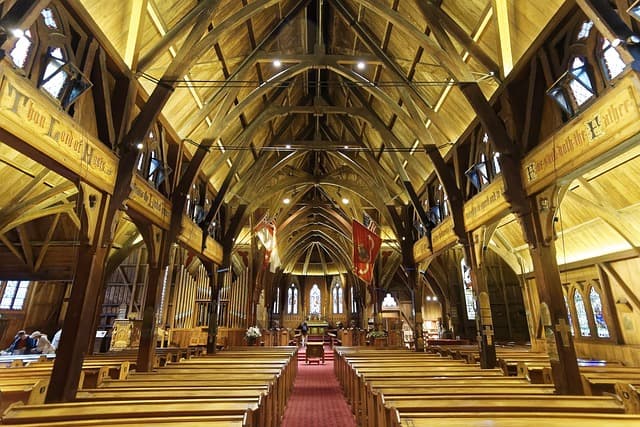Wellington Cathedral of St. Paul: a Guide to the Capital’s Main Anglican Cathedral